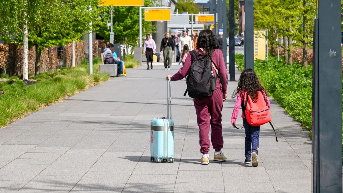 Eta uk pris børn: familie ansøger om ETA sammen