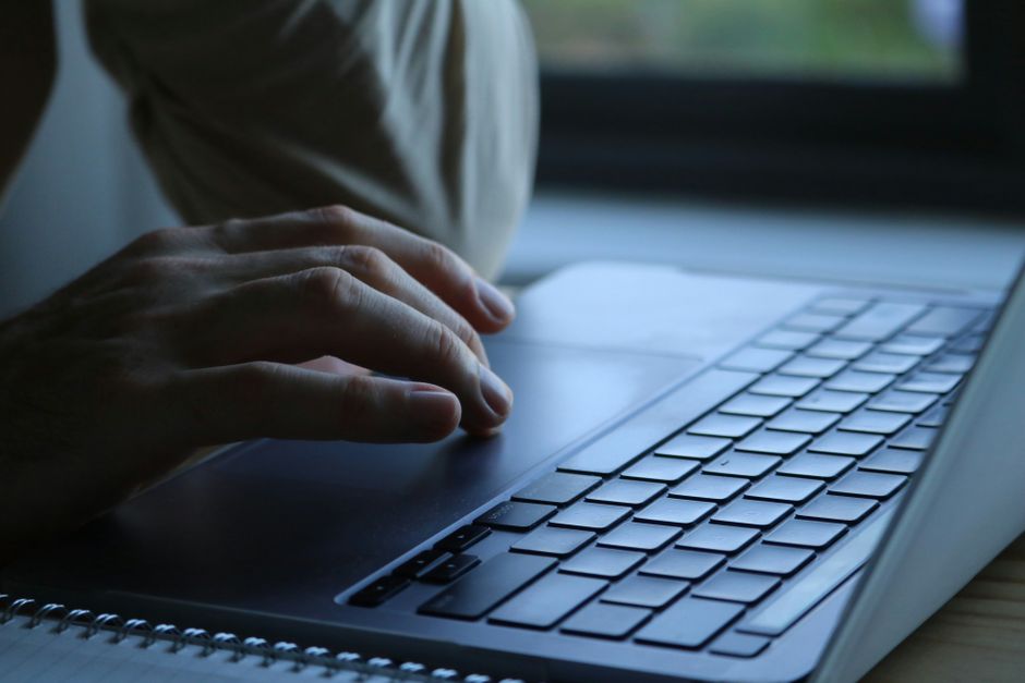 Godkendt UK ETA knyttet digitalt til pas ved e-gates